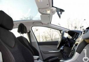 [4_300] Peugeot-teto.jpg