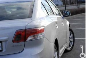 [6_300] Avensis-hatso.jpg