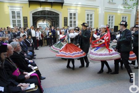 [8_960] AlkotmanyUnnep2.jpg