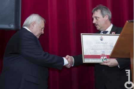 [1_960] szp9.jpg
