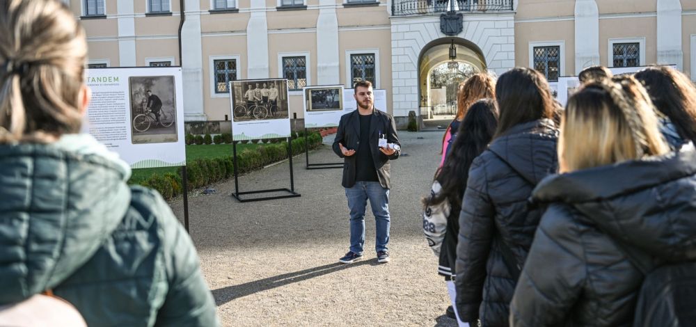 diáktárlatvezetés_edelényikastély_20231109 (4).JPG