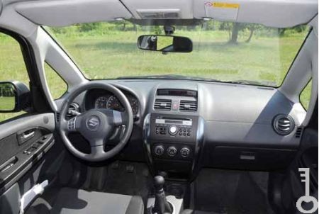 [3_960] Suzuki2.jpg